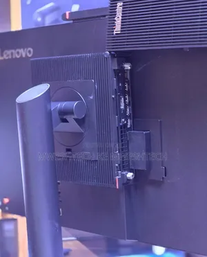 Desktop Computer Lenovo ThinkCentre M810z AIO 16GB Intel SSD 512GB