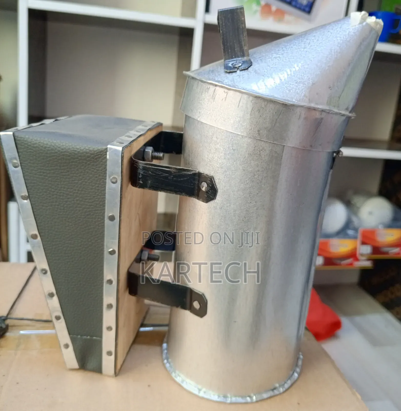 Stainless Steel Bee Smoke