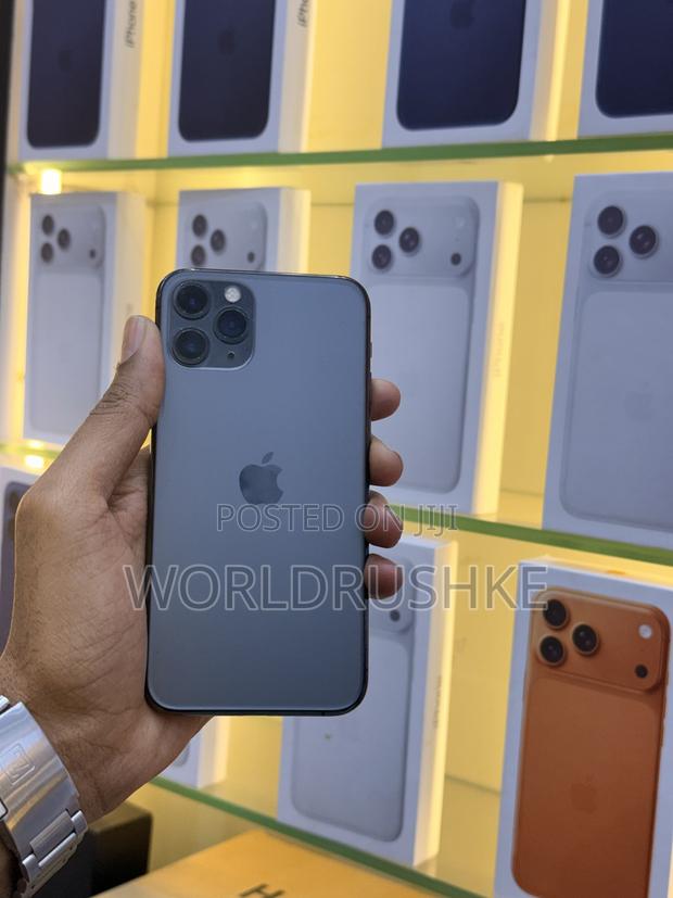 Apple iPhone 11 Pro 64 GB Black - thumbnail 4