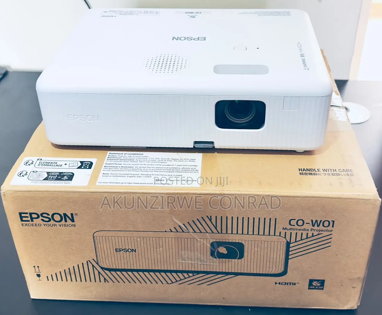 Epson Projector CO-WO1