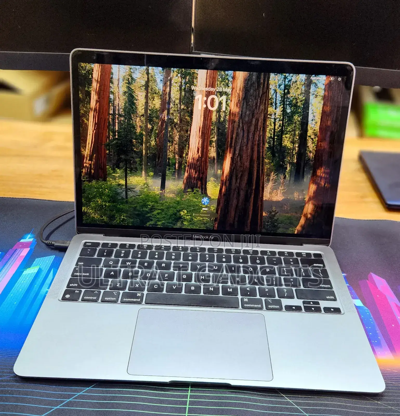 Laptop Apple MacBook Air 8GB Intel Core i5 SSD 256GB