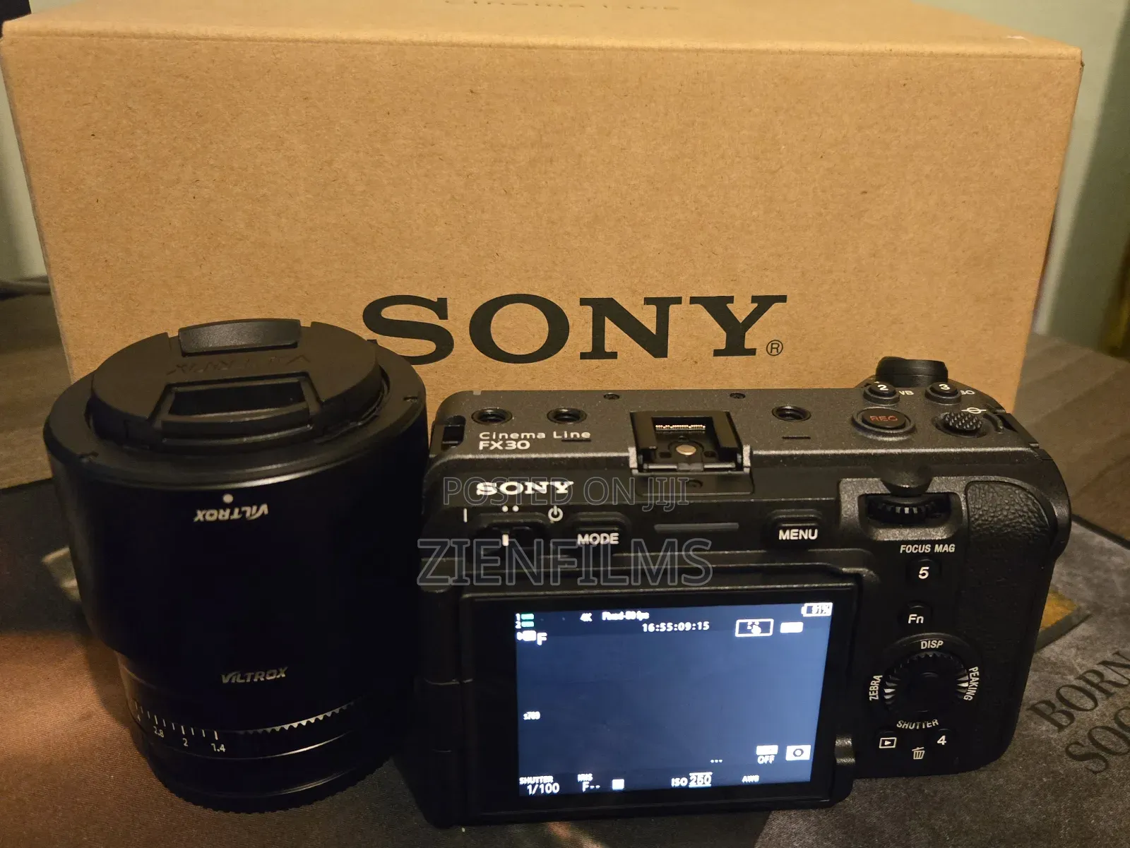 FX30 SONY With 56mm Lens 1.4