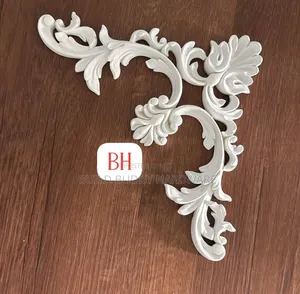 Wainscoting Corner Flowers
