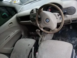 Suzuki Alto 1.0 2012 Silver