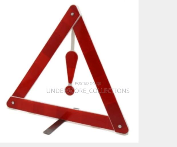 Plastic Warning Reflective Triangle Designed for Road Emergencies - main view