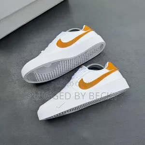 Nike Court Sneakers