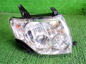 Mitsubishi Pajero C93 Xenon Headlight