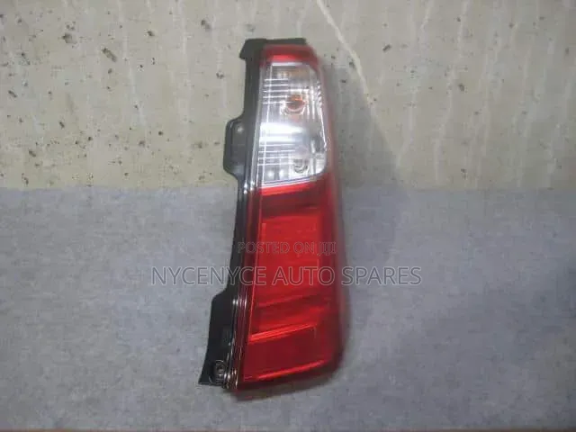 Tailight Suzuki Wagon R 2015