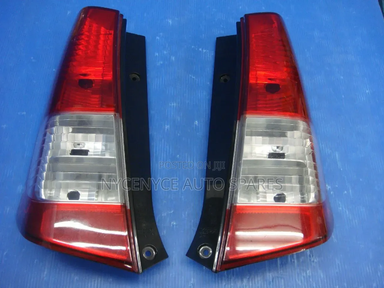 Tailight Suzuki Wagon R 2015