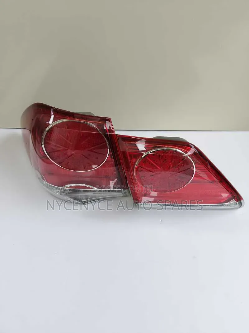 Toyota Crown Athlete Tailight
