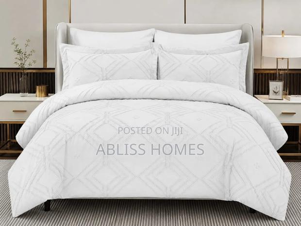 6pc Tufted Duvet