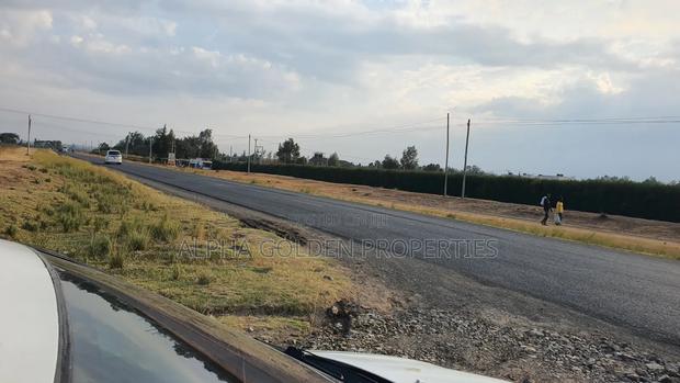 16 Acres on Tarmac Narumoru