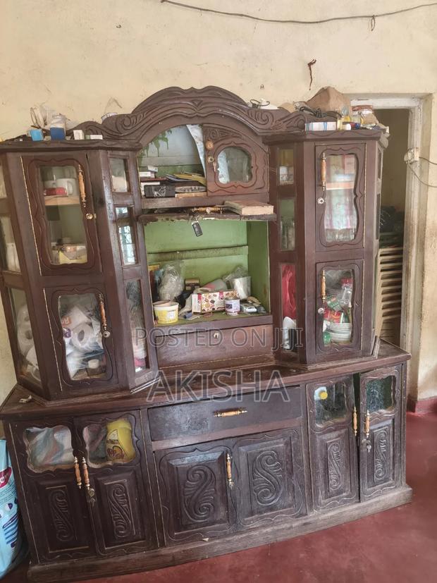 A Second Hand Wall Unit - main view