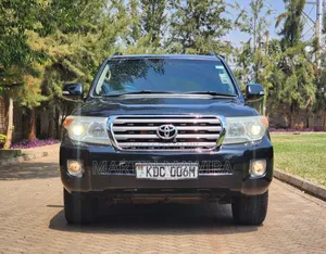 Toyota Land Cruiser Prado 2013 Black