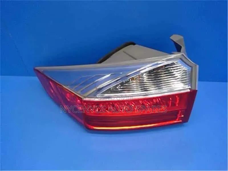 Honda Grace 2015 Tailight