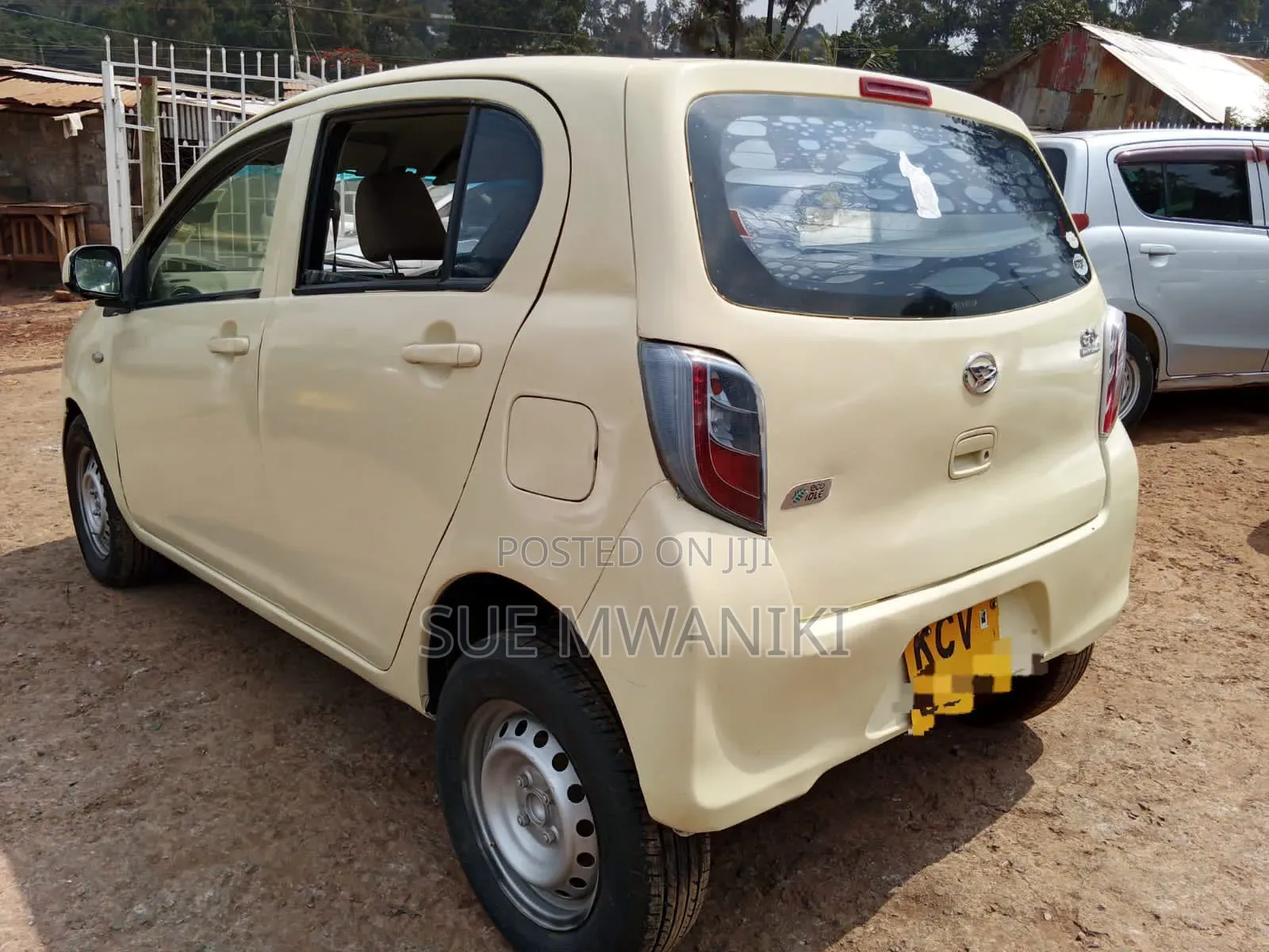 Daihatsu Mira 2012 Beige