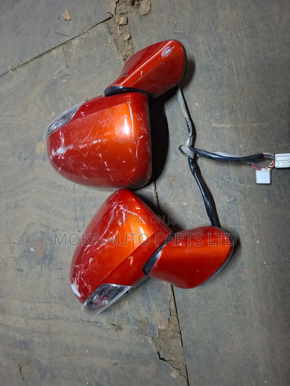 Toyota Wish 2012 Model Side Mirrors Indicator Type