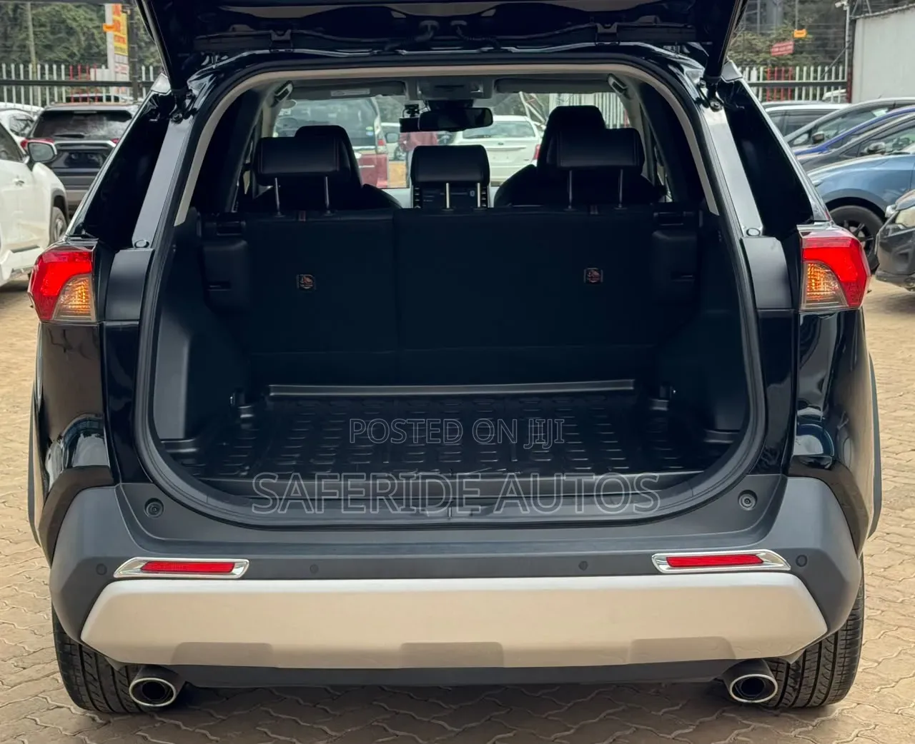 Toyota RAV4 2020 Burgundy