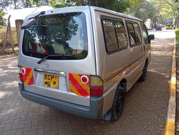 Mazda Bongo 2011 Silver - thumbnail 2