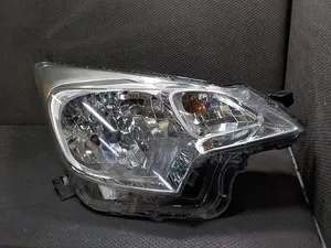 Headlight Ractis 2012