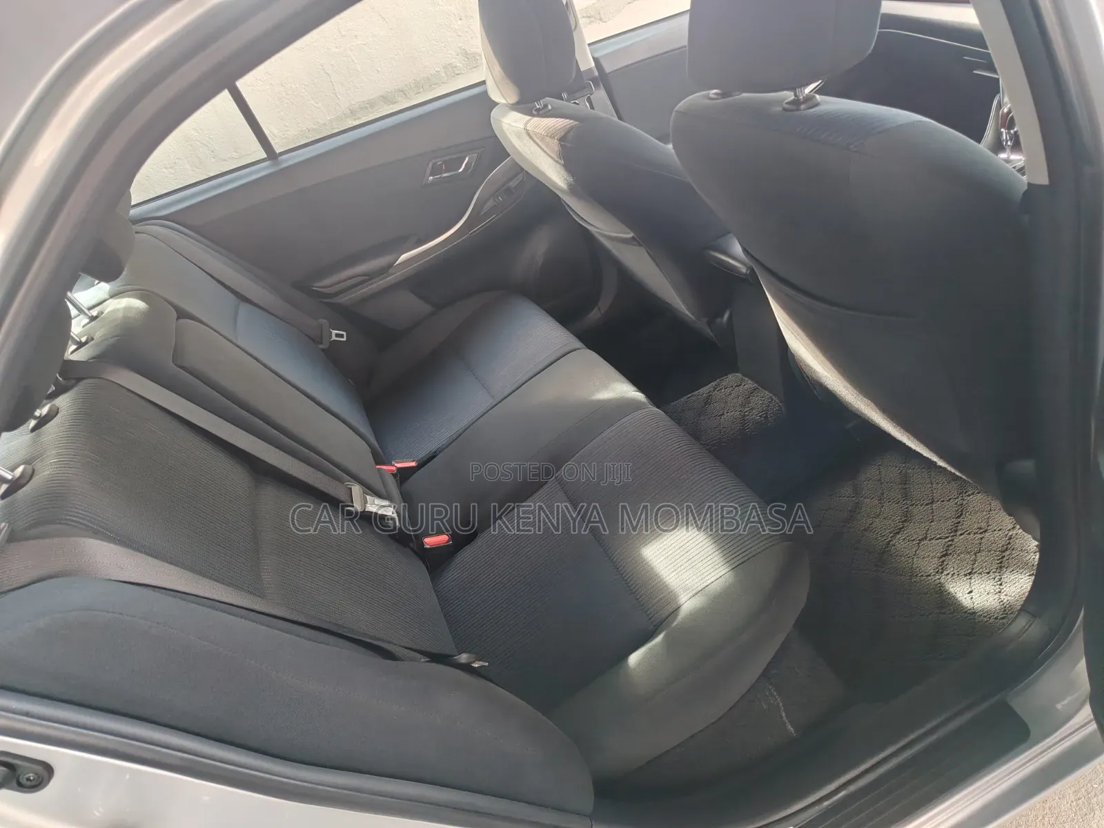 Toyota Allion 2018 Silver