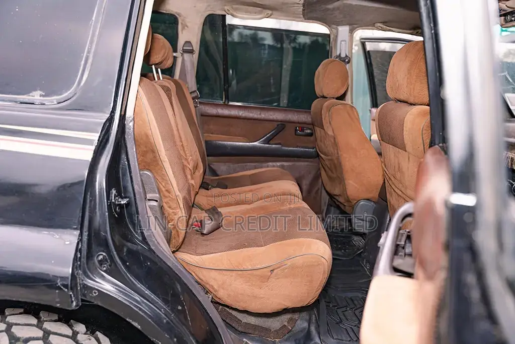 Toyota Land Cruiser 1994 Black