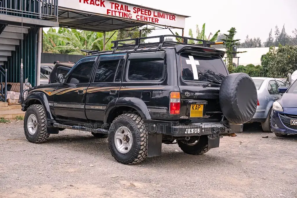 Toyota Land Cruiser 1994 Black