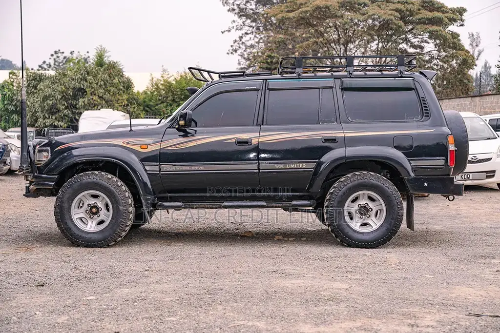 Toyota Land Cruiser 1994 Black