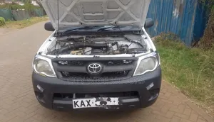 Toyota Hilux 2007 Red