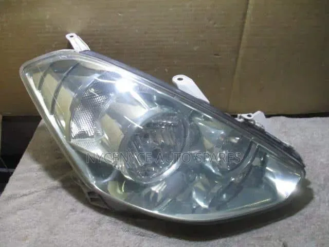 Toyota Caldina 240 2003 Xenon Headlight