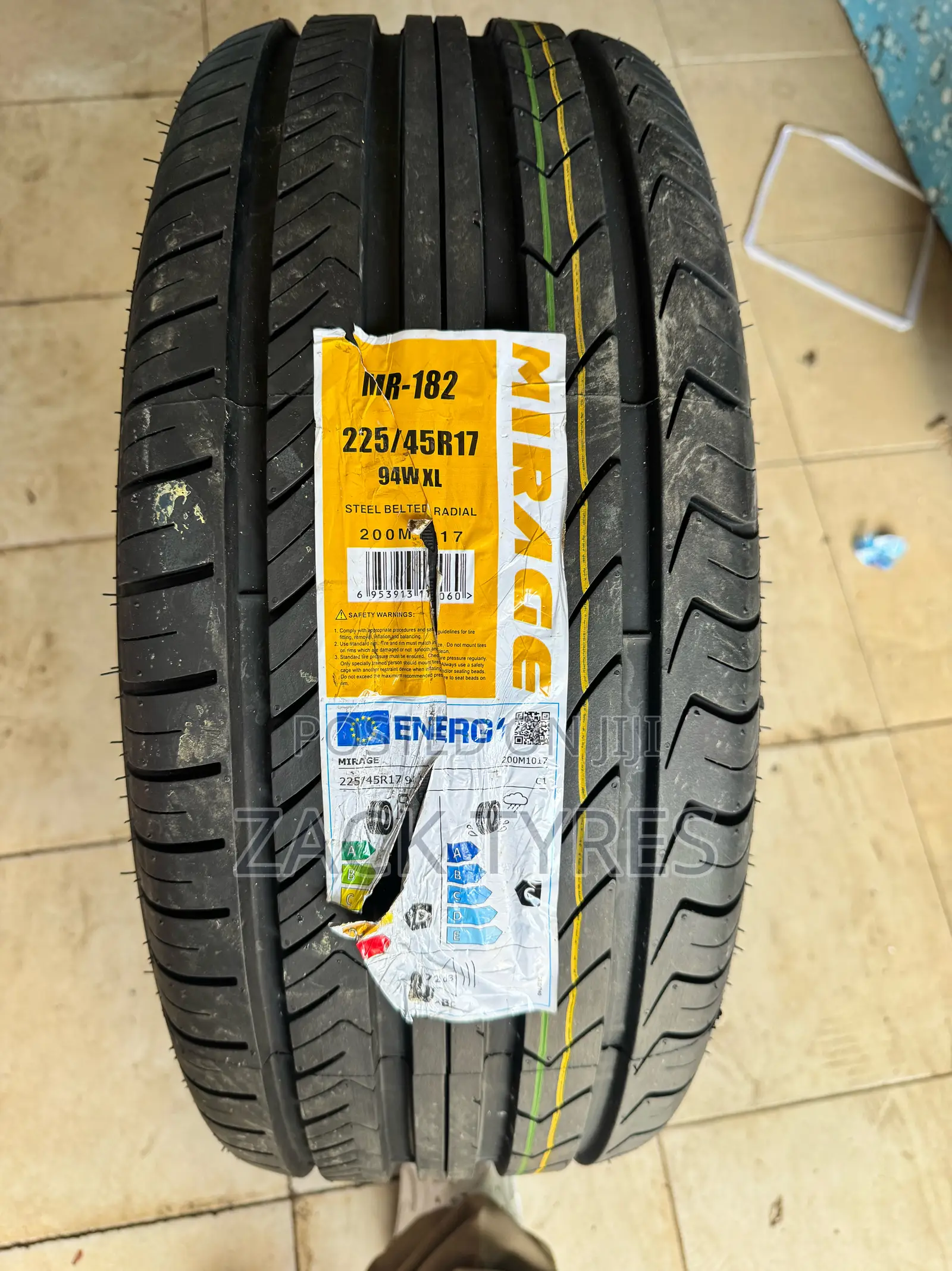 225/45r17 Mirage