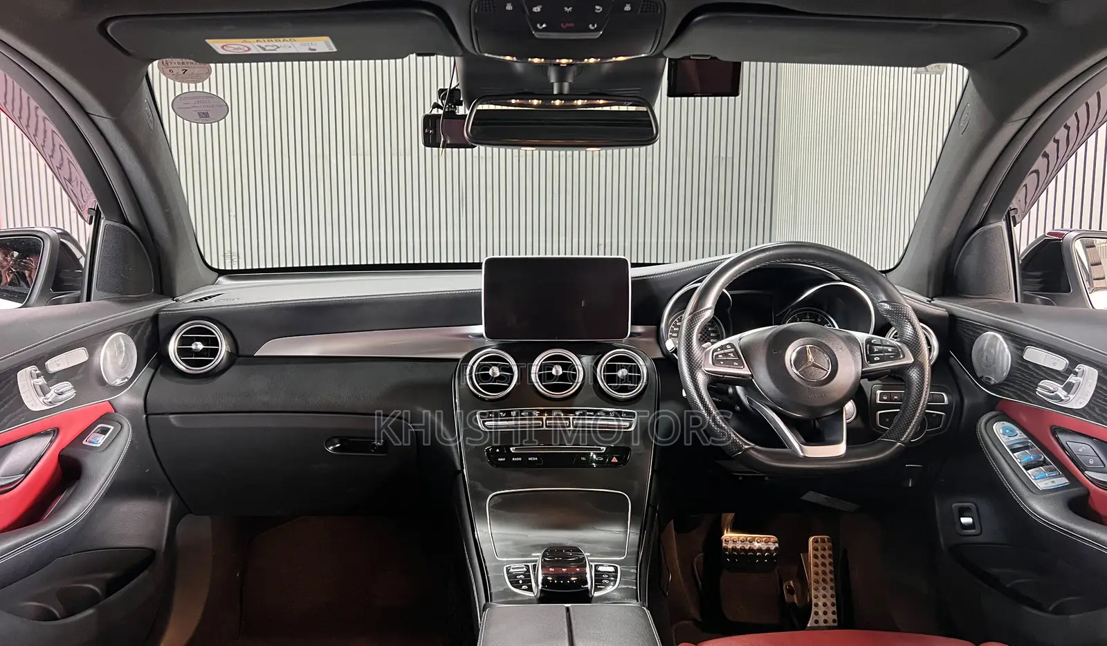 Mercedes-Benz G-Class 2018 Pearl