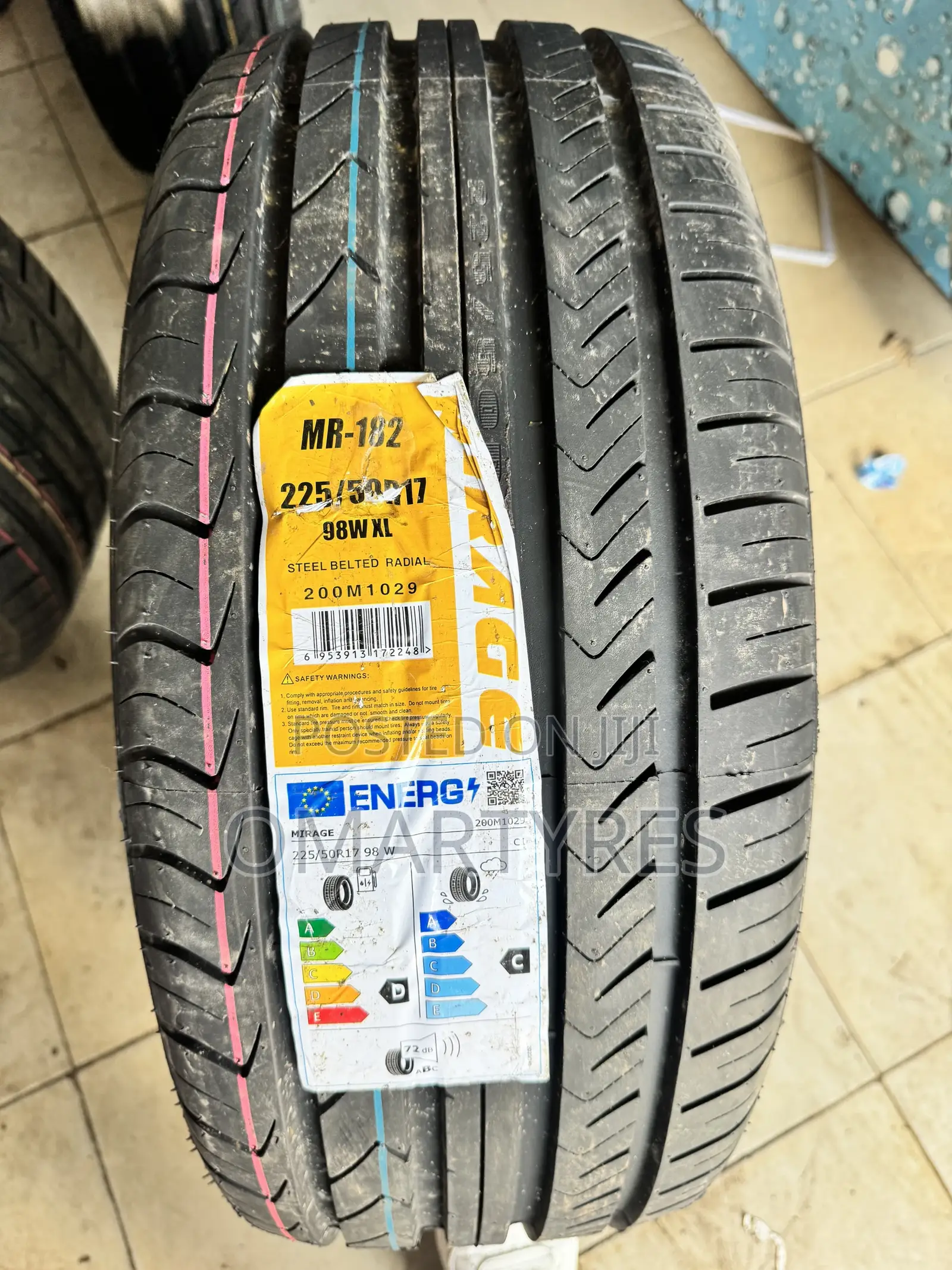 225/50r17 Mirage