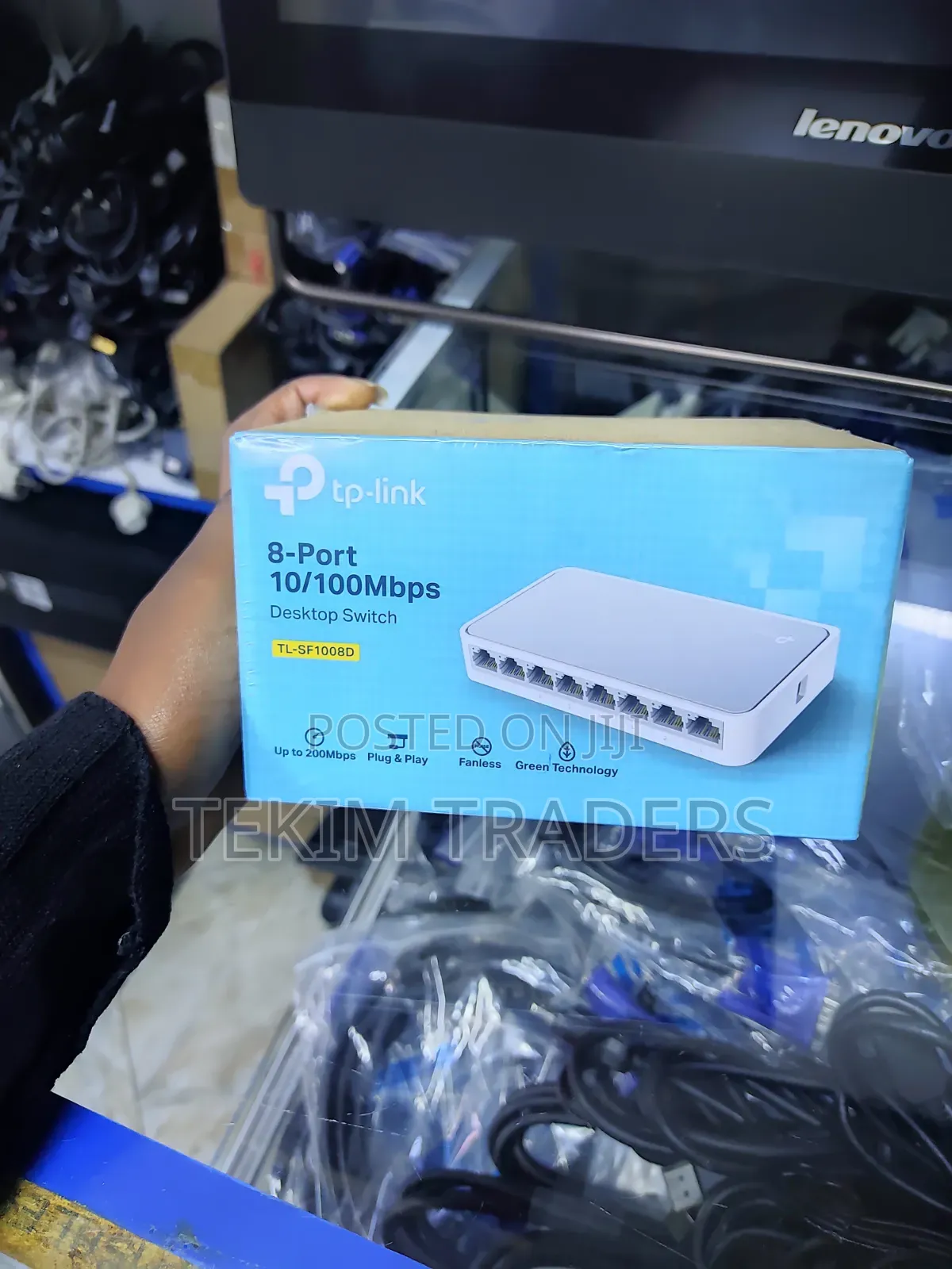 8- Port 10/100 MBPS Tp Link - Desktop Switch
