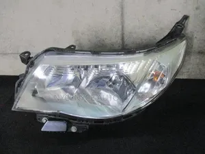 Subaru SH5 Headlight