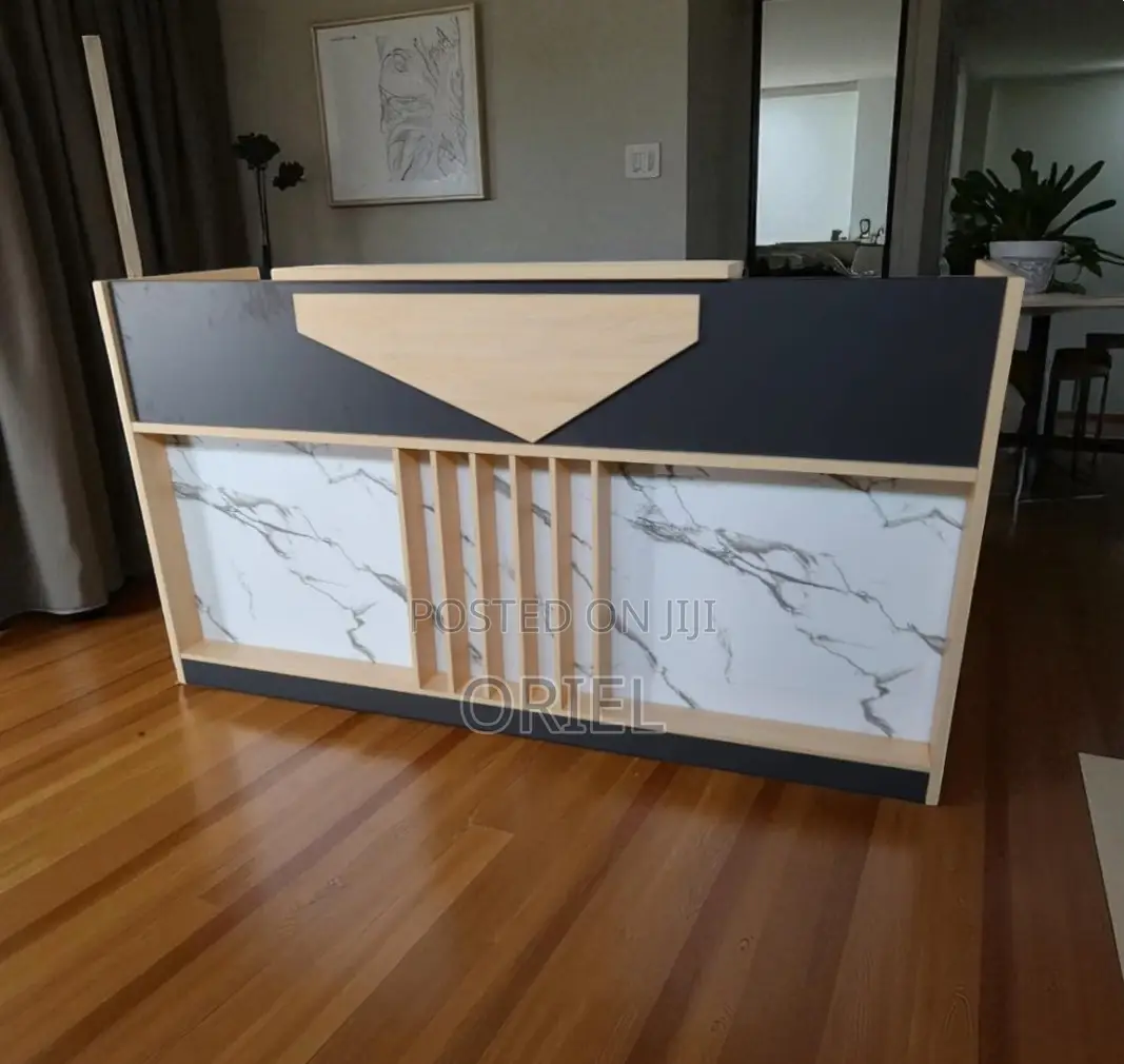 Office Desk : 1.8M Reception Customer Service Desk