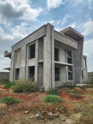 5bdrm Mansion in Kitengela for sale
