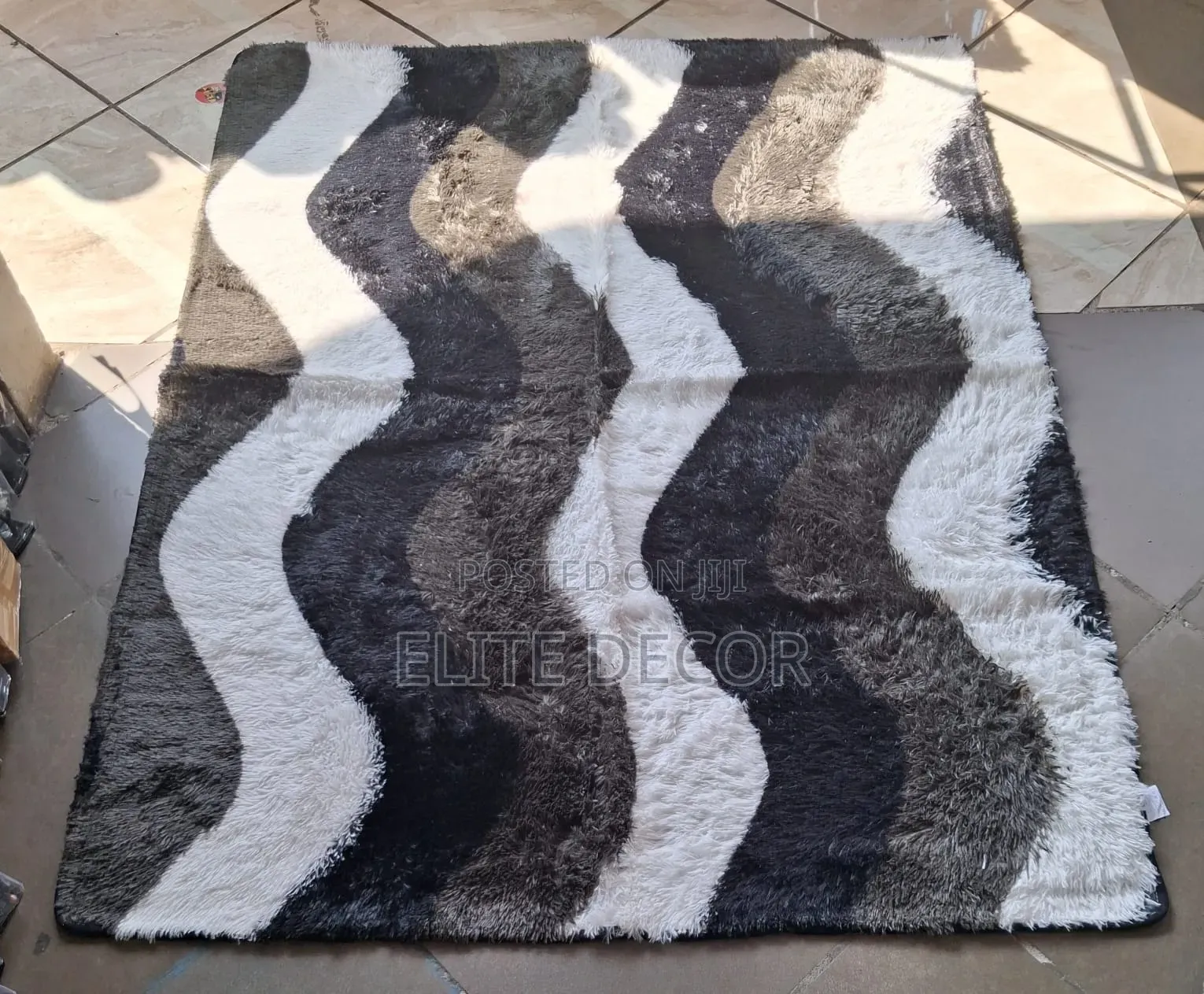Fluffy Soft Carpet 5×8 FT – Elegant Cozy Home Decor