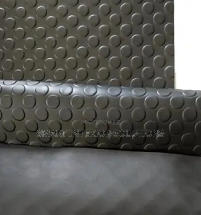 Fade Resistant Rubber Coin Carpet