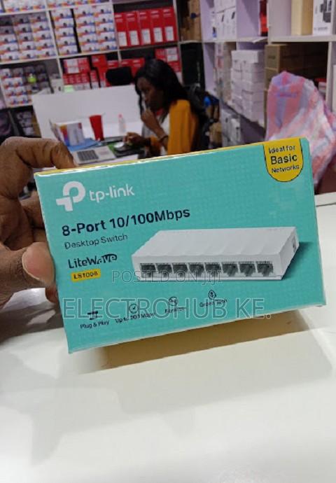 TP-Link LS1008 8 Port Fast Ethernet Desktop Switch - main view
