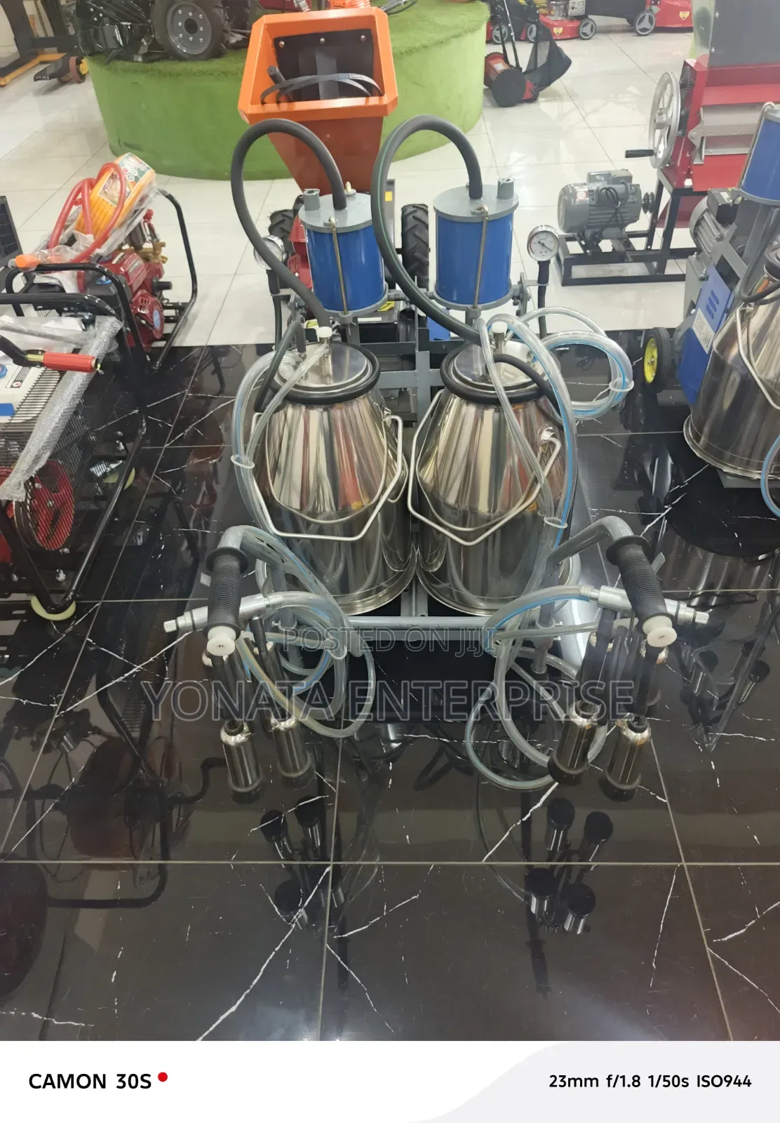 Stainless Steel Double Bucket Milking Machine