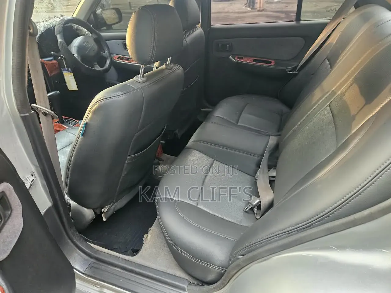 Nissan Sunny 1998 Silver