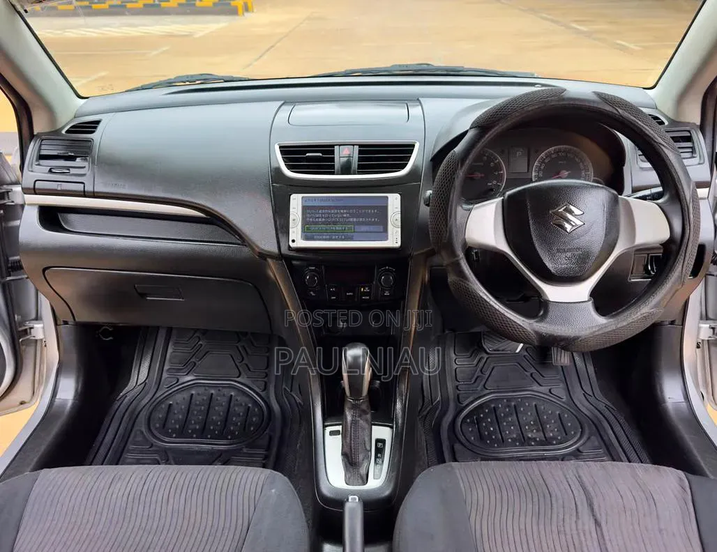 Suzuki Swift 2013 Silver