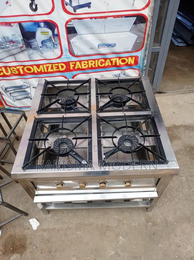Commercial 4-Burner Gas Stove
