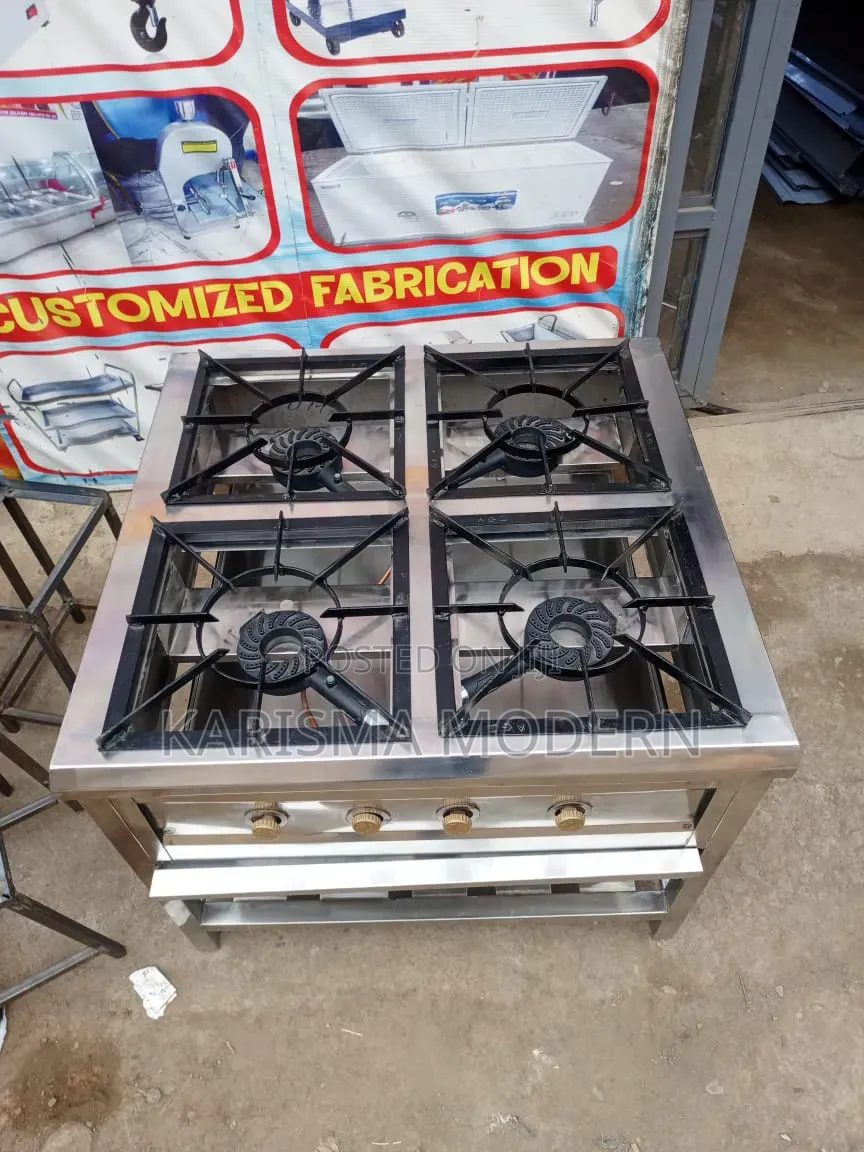 Commercial 4-Burner Gas Stove