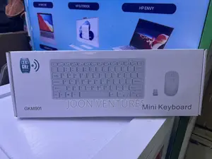GKM901 Wireless Mini-Keyboard and Mouse Combo