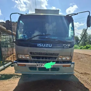 Isuzu FVZ 6×4
