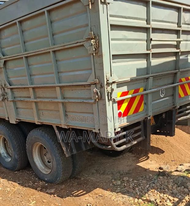 Isuzu FVZ 6×4 - thumbnail 4