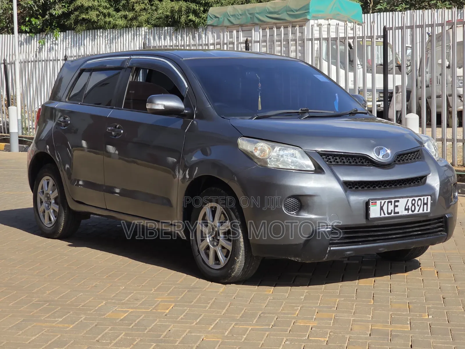 Toyota IST 2008 Gray