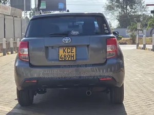 Toyota IST 2008 Gray